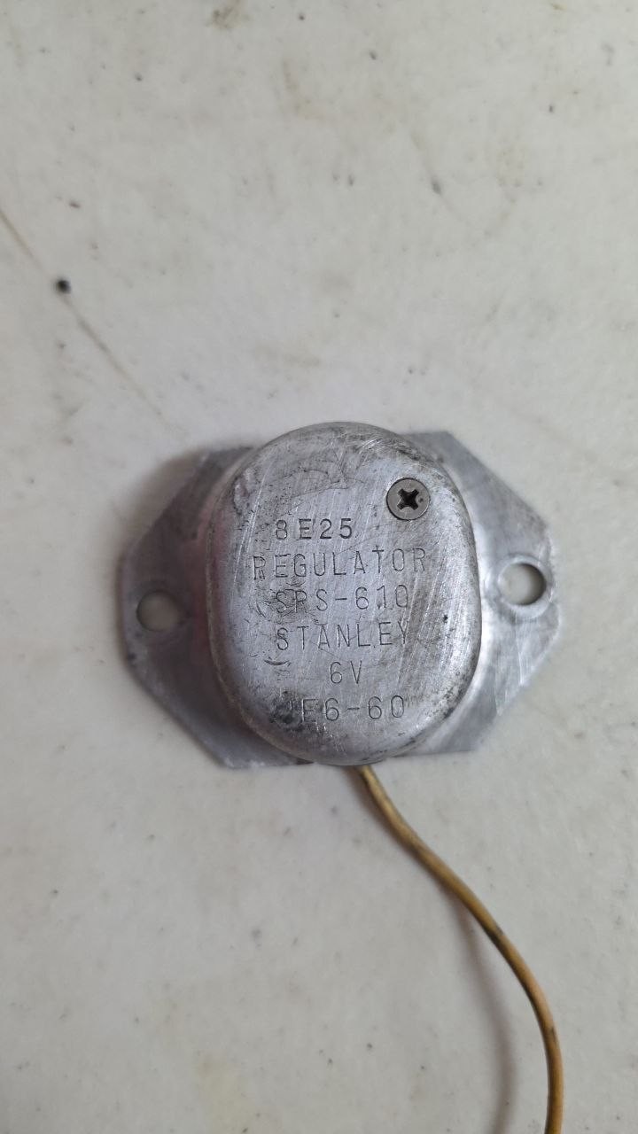 1977 Yamaha XT500 6V Voltage Regulator Stanley 2F6-60 OEM 2F6-81910-60 TT500
