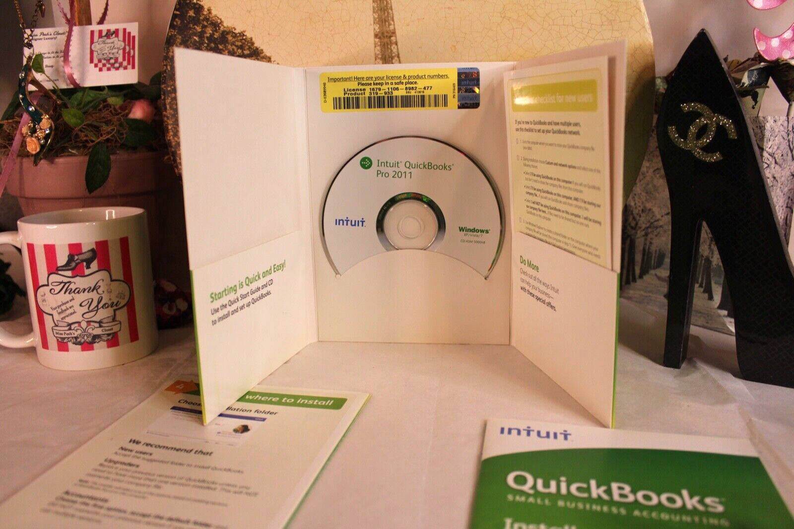 INTUIT QUICKBOOKS PRO 2011 FOR WINDOWS USA VERSION (LIFETIME LICENSE)