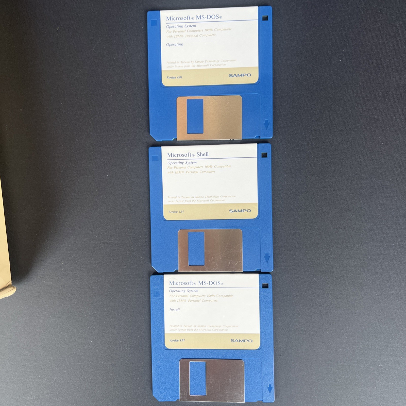 Microsoft MS-DOS 4.01 Operating System 3.5” Floppy Disks w Manuals Complete
