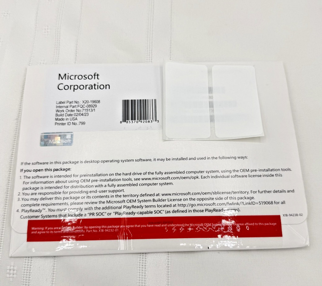 Microsoft Windows 10 Pro 64-Bit English OEM DSP OEI DVD 22H2 Product Key Media