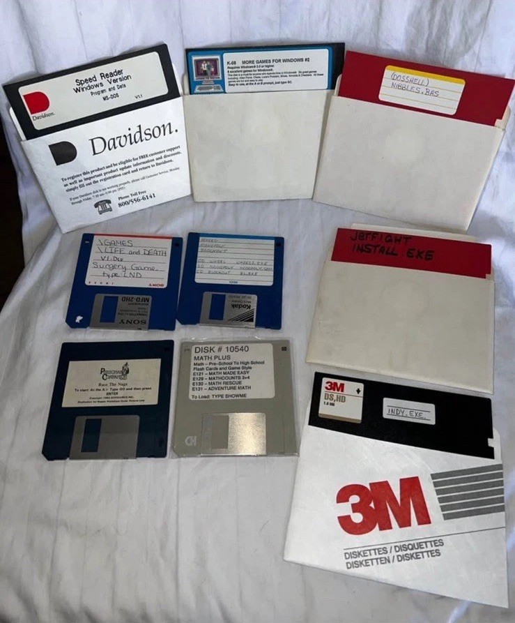 Lot Of 9 Games & Math Software Windows 5.25″ Floppy & 3.5 Disk PC Computer