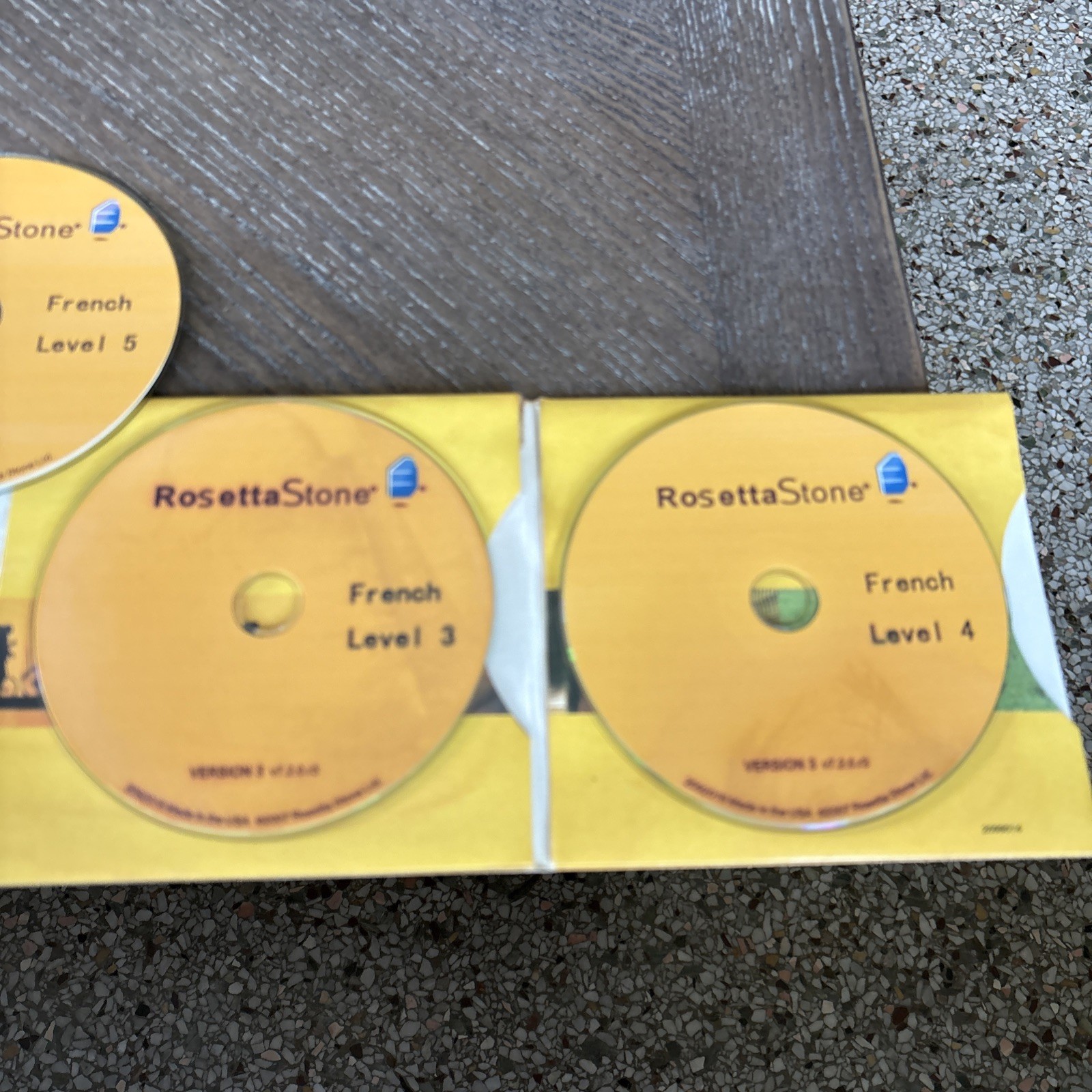 Rosetta Stone® Version 3 : French Level 1,2,3,4 & 5 Set