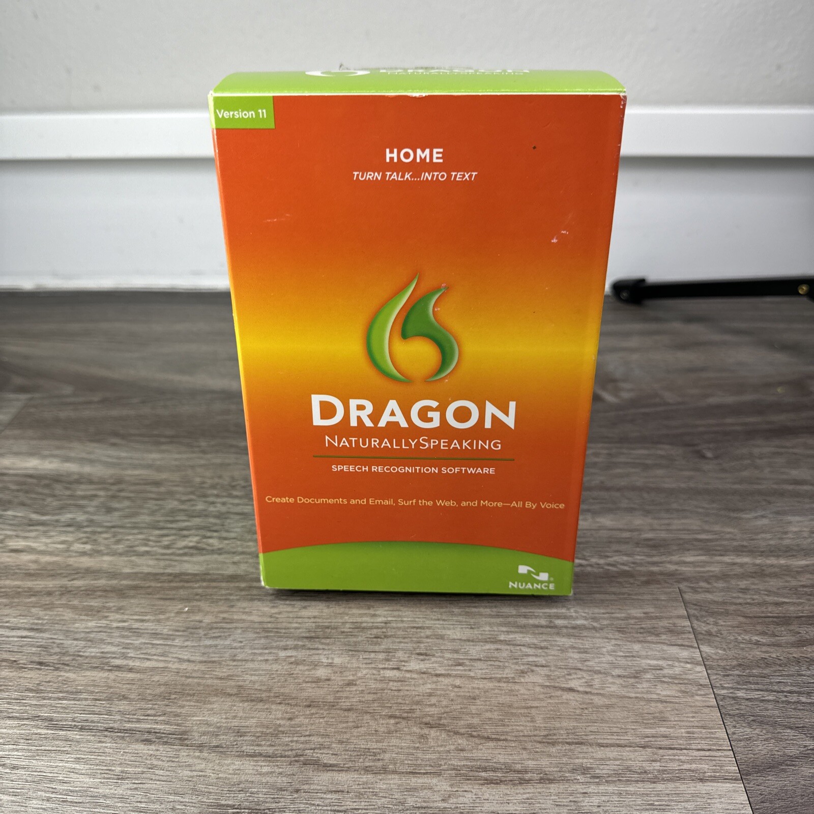 Dragon Naturally Speaking Home Version 11 With Head Set New OPEN BOX