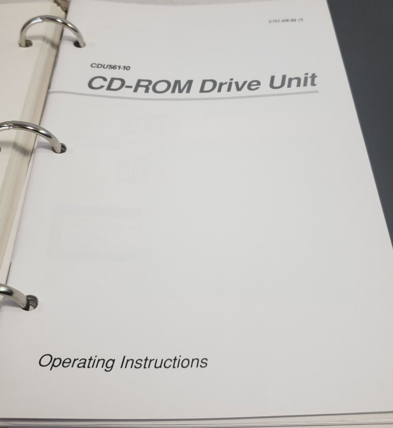 AMERICAN MEGATRENDS LOT- User Manuals AMI 386 ++ Binder + Magic I/O 5..25″ disk+