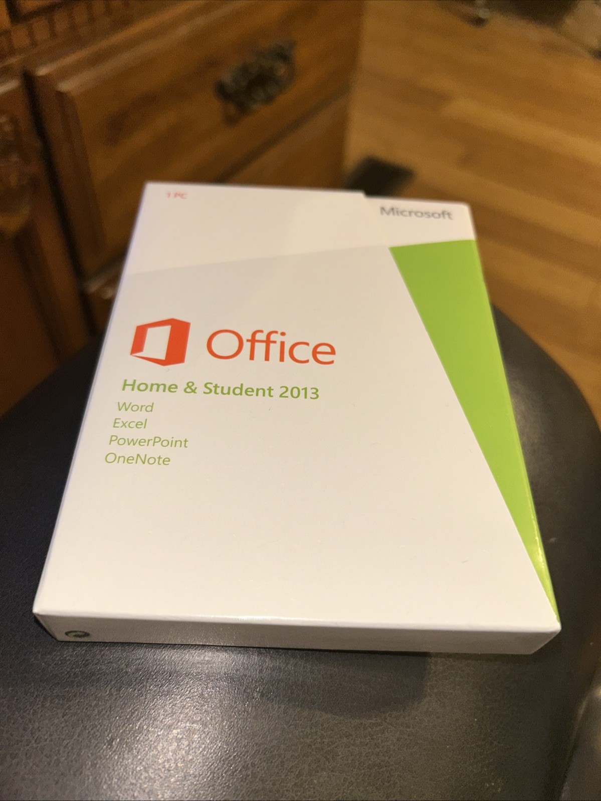 MS Microsoft Office 2013 Home and Student Full English Retail Boxed Version PKC