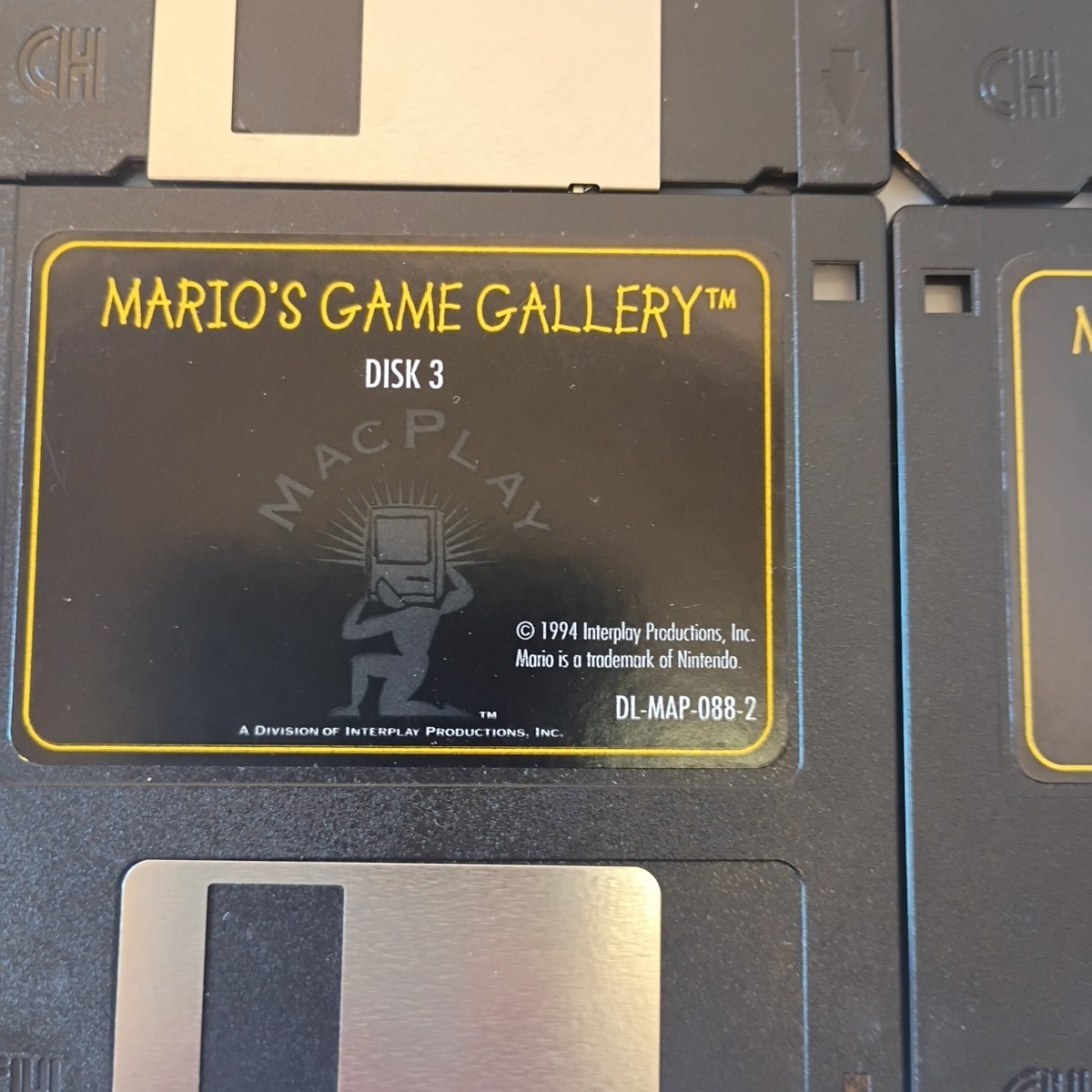 Vintage Marios Game Gallery Mac 6.0.7 or higher. 3.5 Floppy Disks All 4 Disks