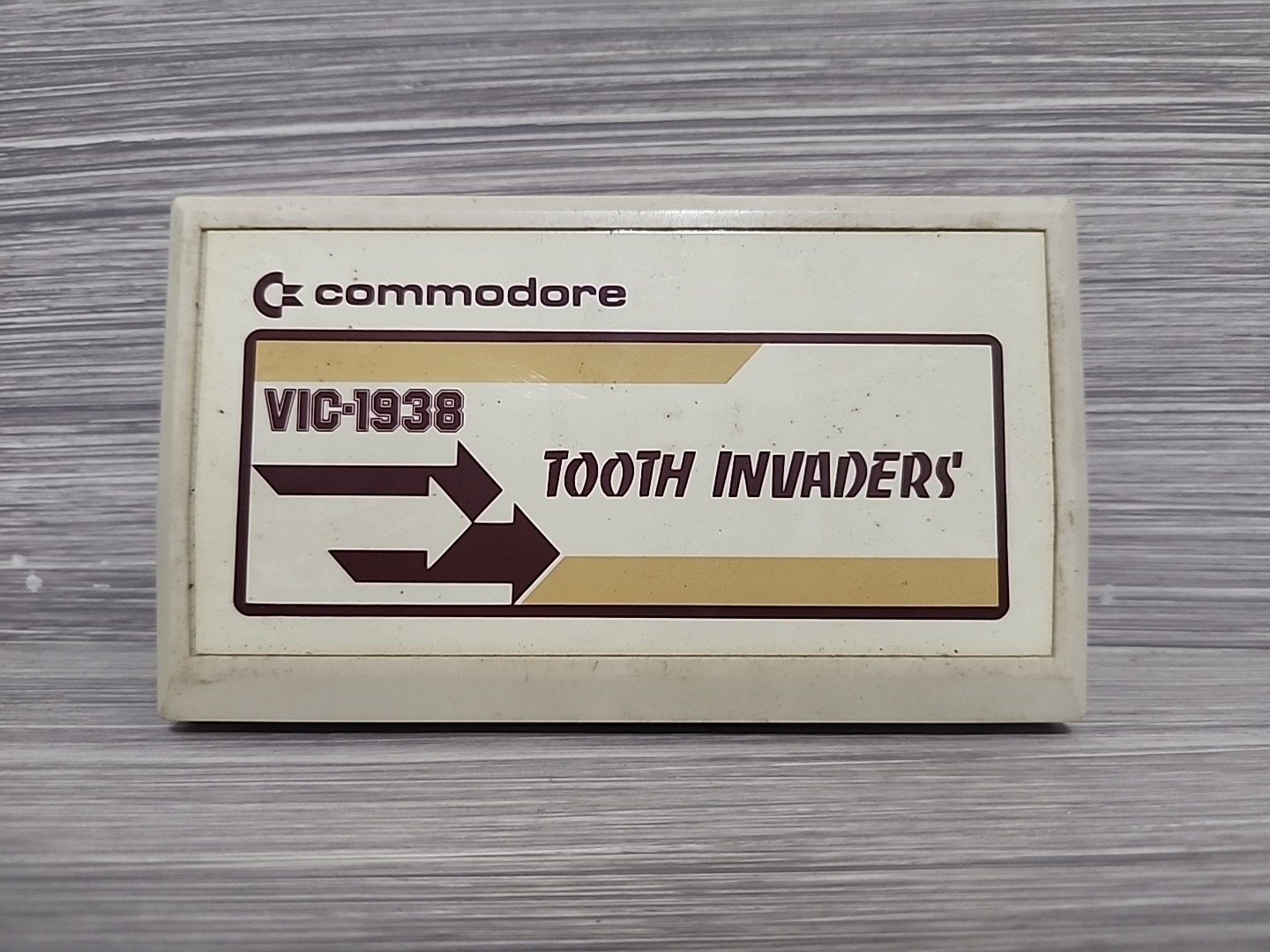 Vintage – Commodore Vic-1938 – Tooth Invaders Cartridge Only