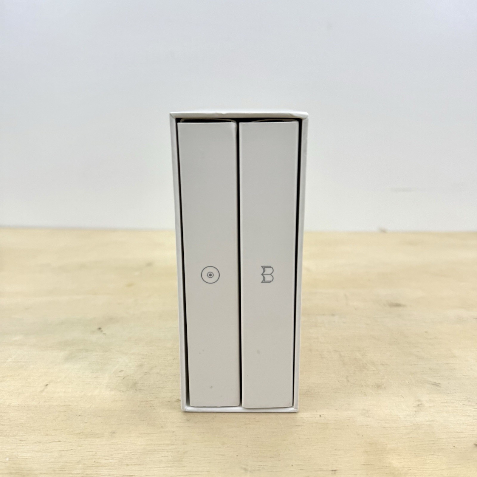 Apple Logic Studio v2.0 Retail Software Install Discs Box License Key