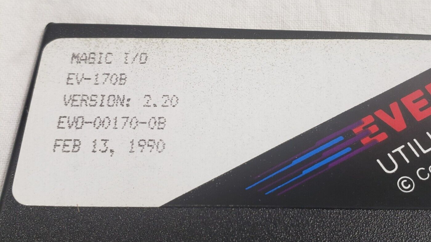 AMERICAN MEGATRENDS LOT- User Manuals AMI 386 ++ Binder + Magic I/O 5..25″ disk+