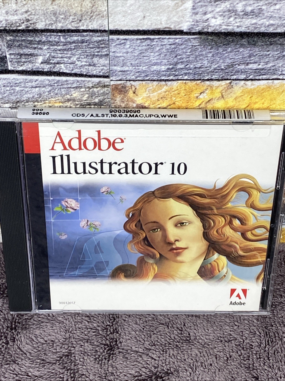 Adobe Illustrator 10 Macintosh CD with Serial Number Mac OS X and Mac OS 9