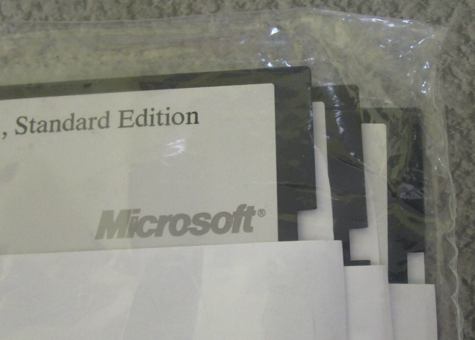 Microsoft Visual Basic Standard Edition DOS Version 1 5.25″ floppys NOS