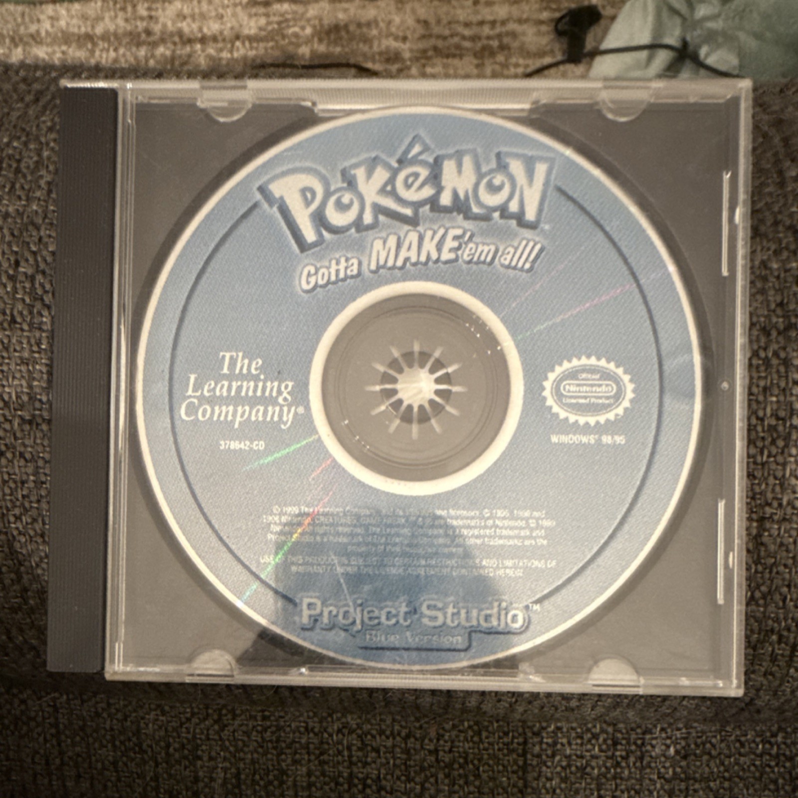 The Learning Company Pokemon Project Studio Blue Version CD Windows 95/98