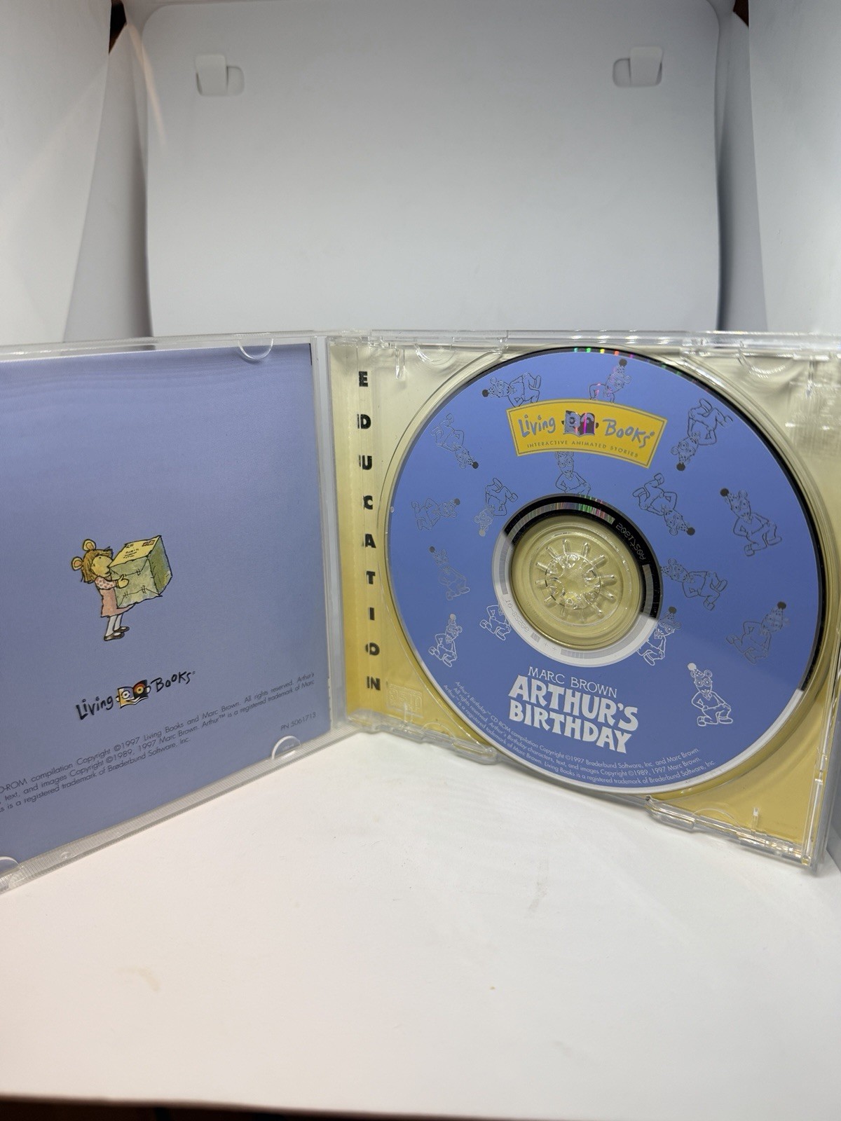 Arthur’s Birthday Living Books PC CD-ROM Broderbund Marc Brown Educational Game