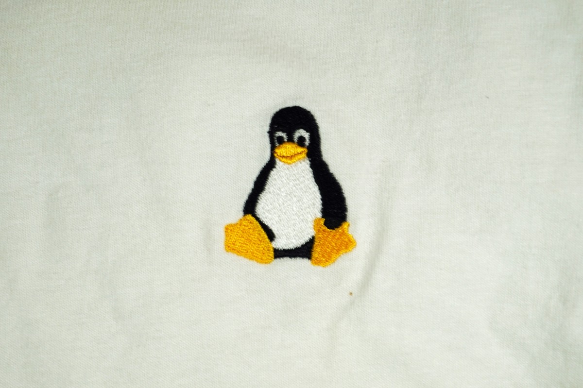 Tux the Linux Penguin Short Sleeve Polo Shirt (X-Large, XL White)