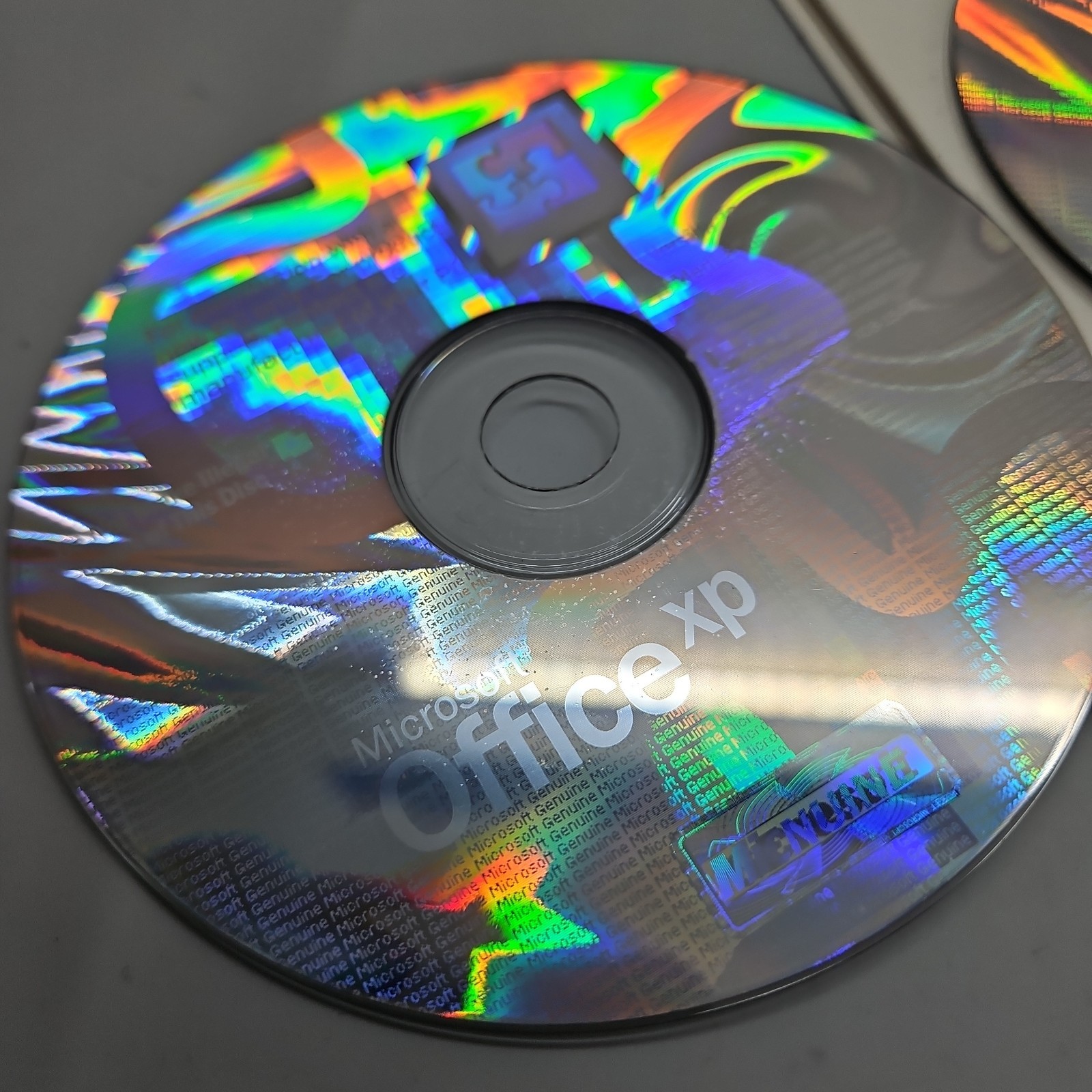 Microsoft Office XP Small Business Version 2002, 2 disc set, with product key