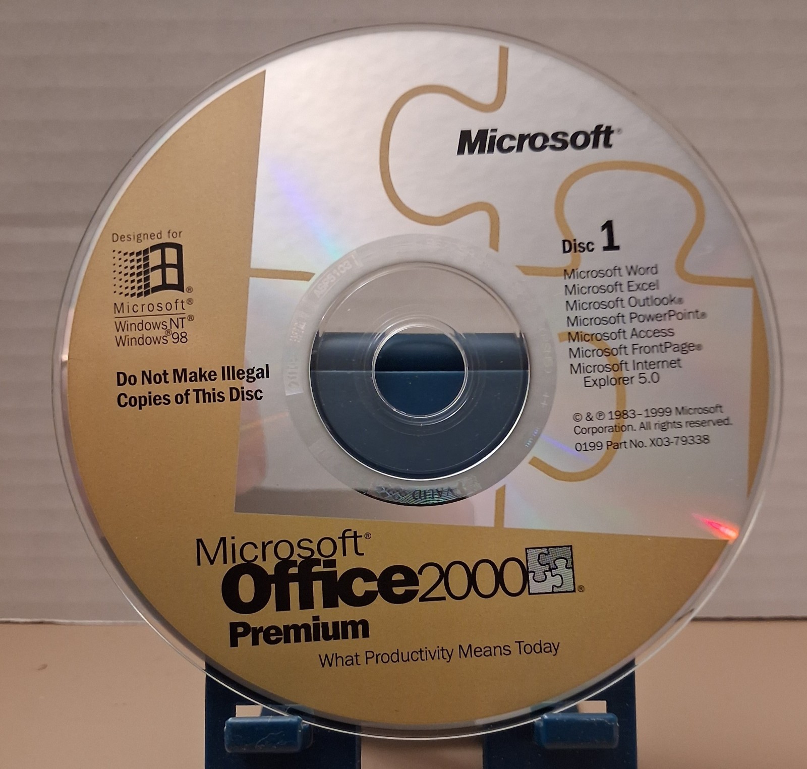 Microsoft Office 2000 Premium Edition 4-Disc CD-ROM Set Windows PC Retro w/Keys