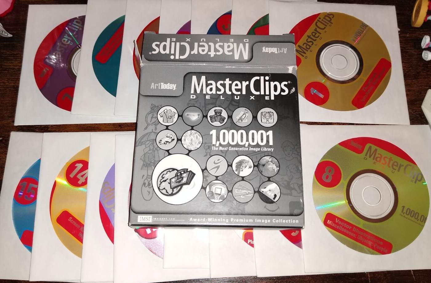 IMSI Art Today MasterClips 1,000,001 Clip Art Images on 15 CD-Roms nice