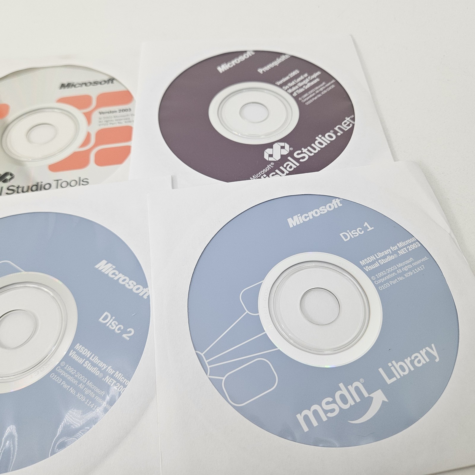 Microsoft Visual Studio .NET 2003 & MSDN Library Disc Set (6 Discs)