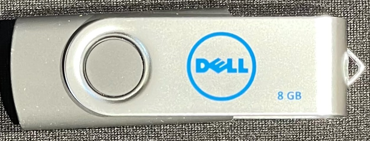 Dell / Microsoft Windows 10 – 64 Bit Recovery Thumb Drive Media / 8GB / 0G8DV