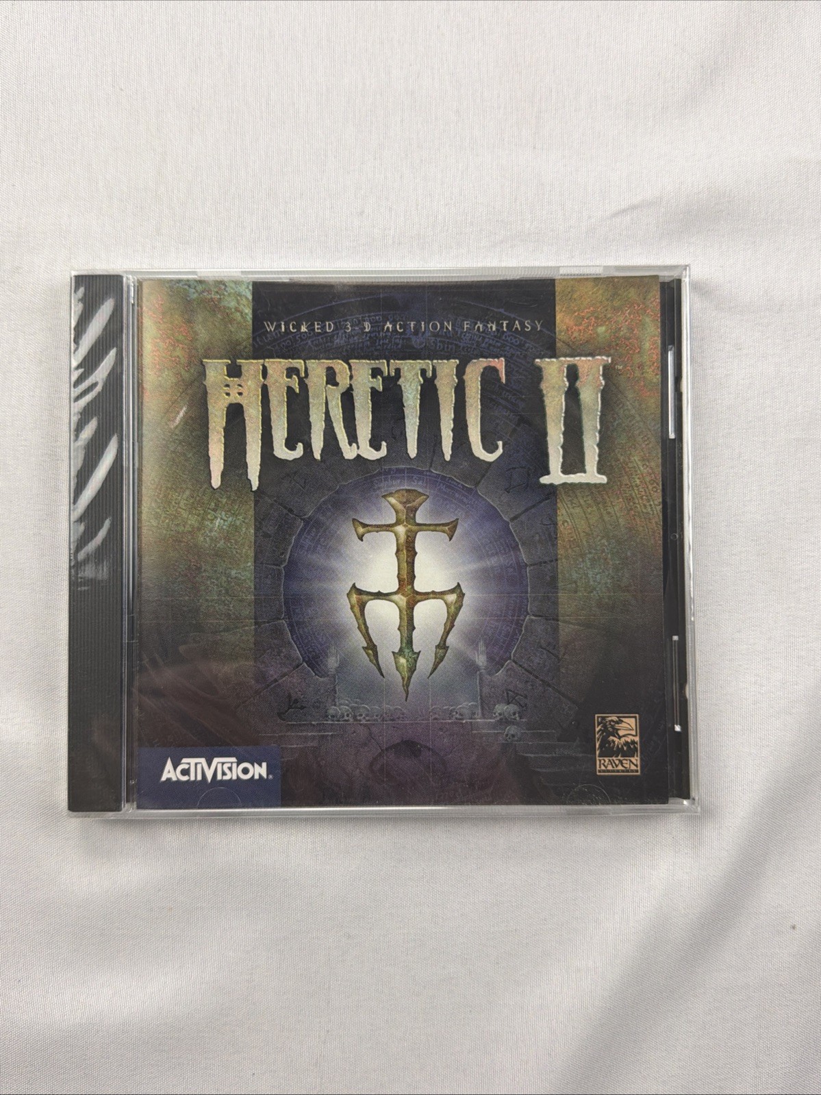 Vintage Heretic II CD-ROM Game for PC (Activision, 1998) 3-D Shooter