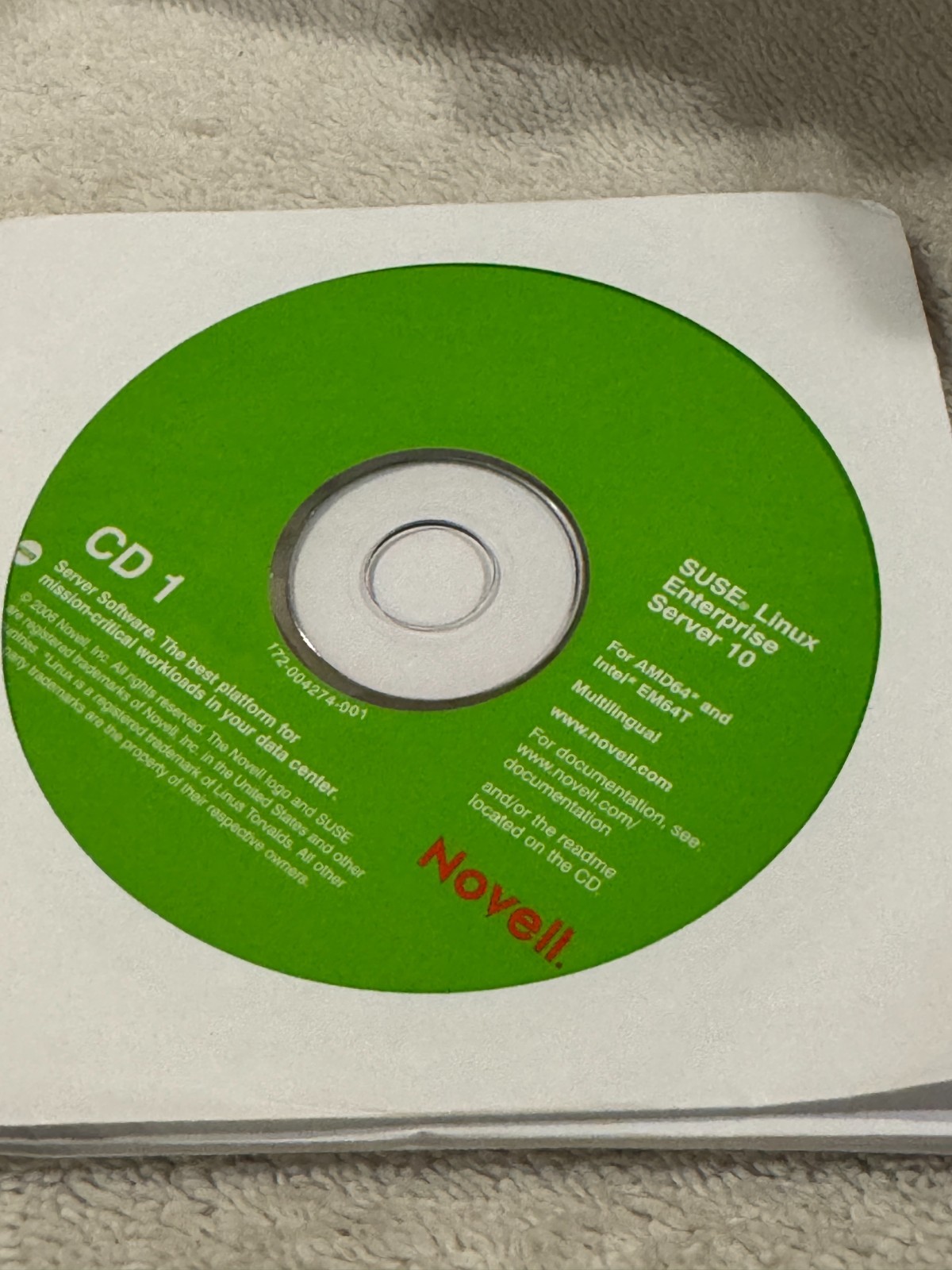 Novell SUSE Linux Enterprise Server 10 For AMD64 & Intel EM64T – 4 CD SET NEW/SE