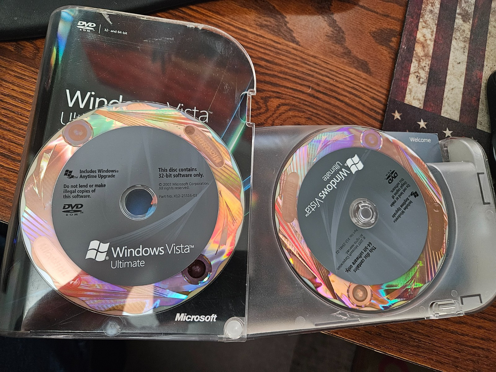 Microsoft Windows Vista Ultimate Full 32 Bit & 64 Bit DVD’s retail