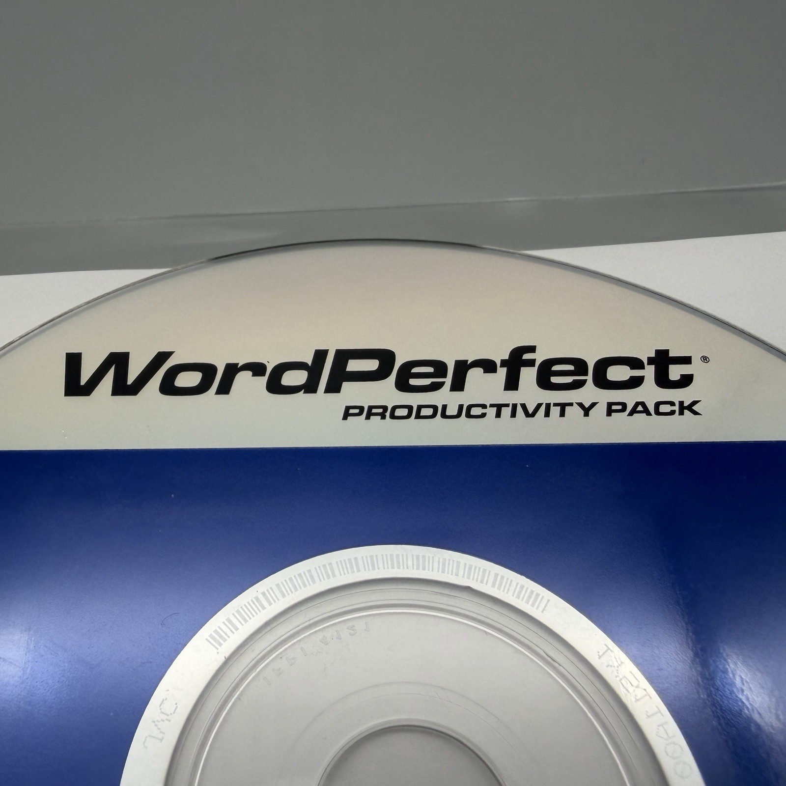 Word Perfect Productivity Pack 2002 Corel OEM #980269 CD Rom Software SEALED