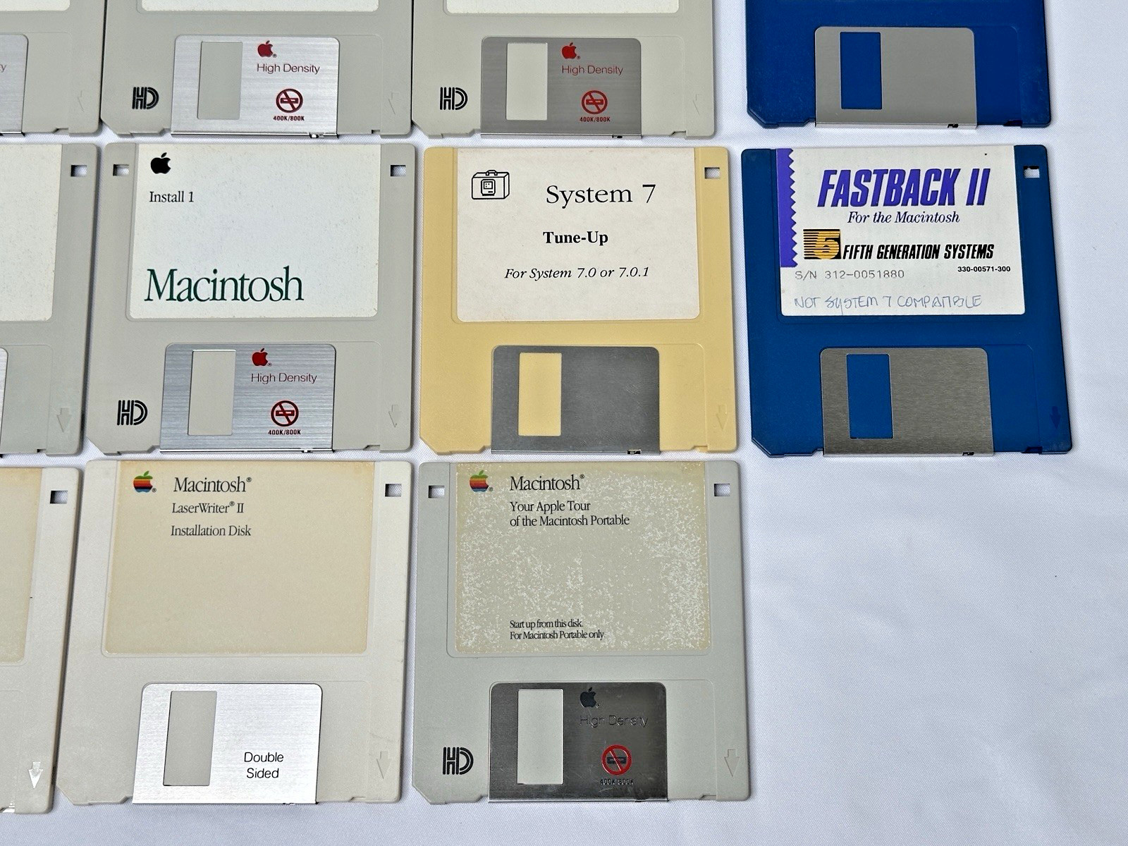 Lot of 18 Vintage Apple Macintosh Software 3.5″ Floppy Disks Lot