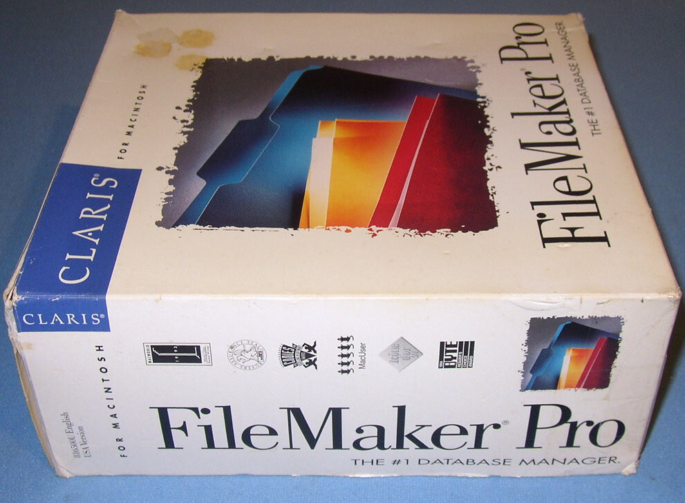 1993 Claris FileMaker Pro 2.0 Apple Macintosh OS System 7 on 3.5″ & 5.25″ Floppy