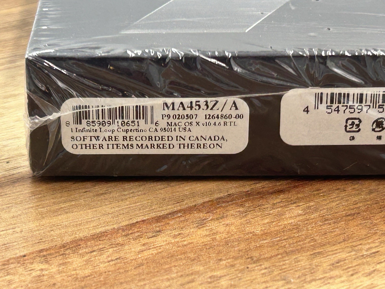 Apple Mac OS X Tiger 10.4 Retail Box OEM with iWork Trial Install Disk New Open