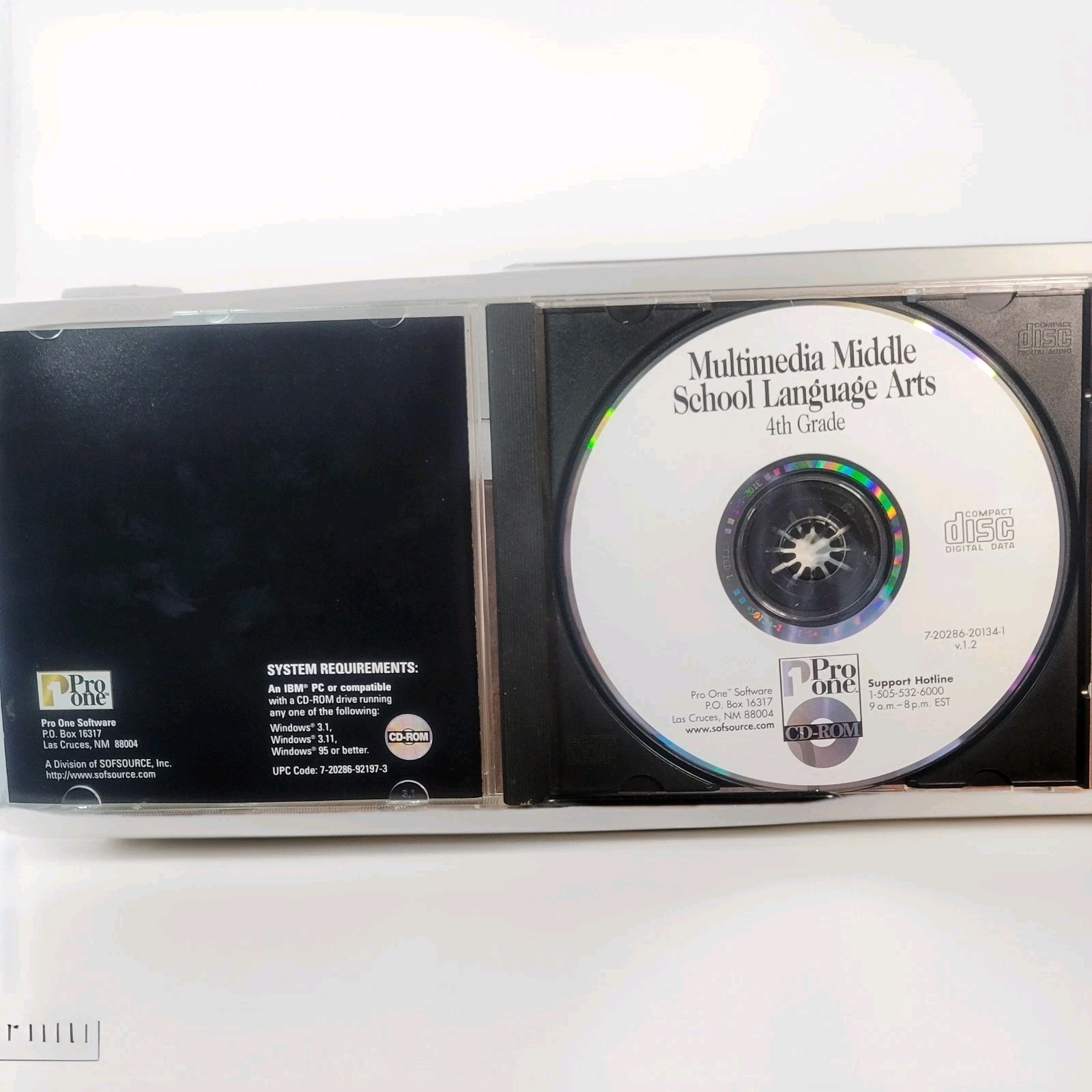 New Grade 4Middle School Language Arts PC CD-ROM Software . Very Good Condition.