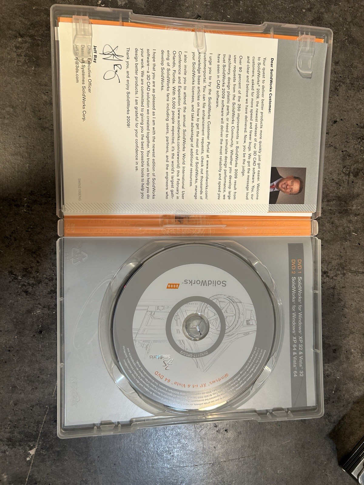 SOLIDWORKS 2009 x 2 Discs – No Serial Numbers