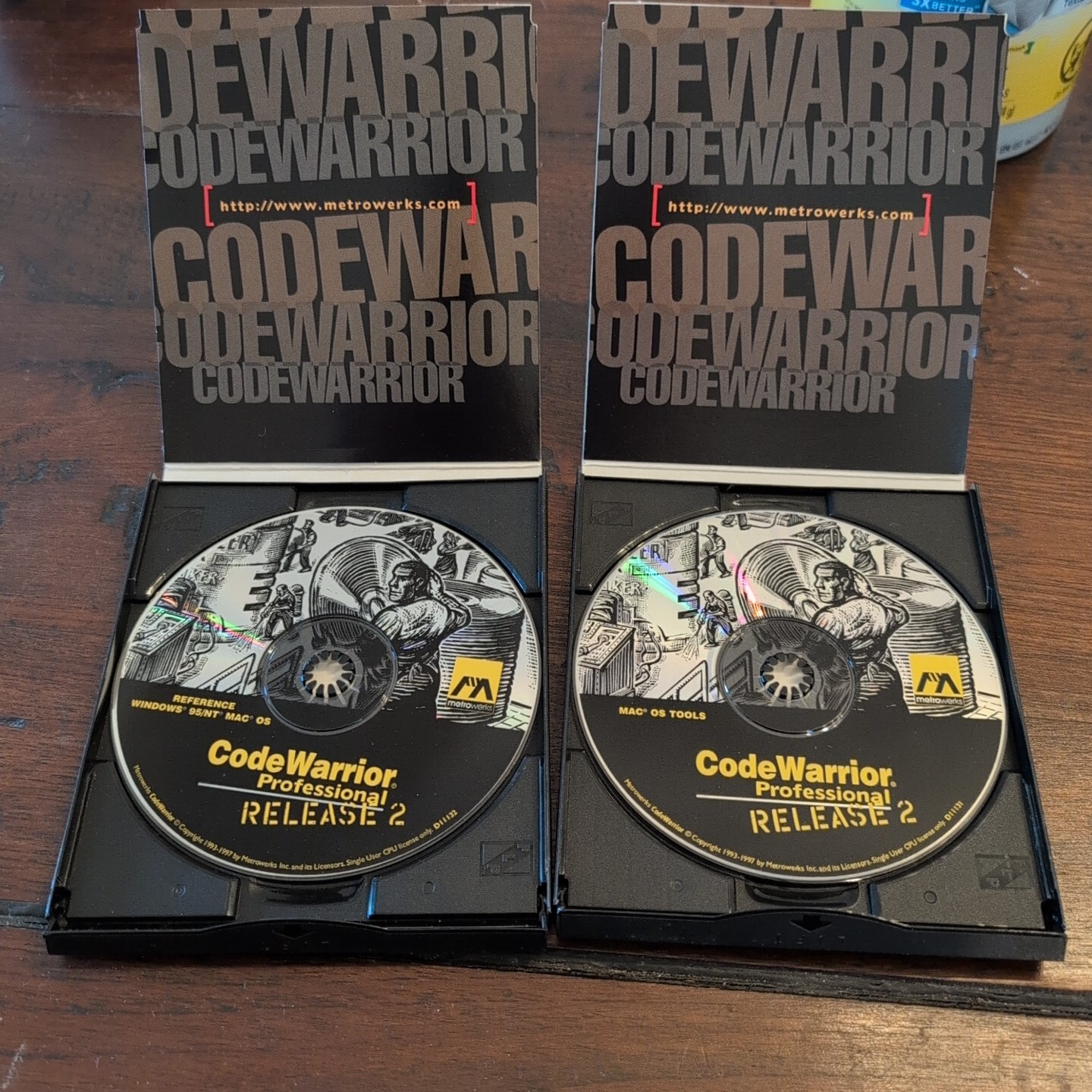 RARE – CODE WARRIOR TOol/Reference D11131 ACADEMIC EDITION FOR WIN 95/NT MacOS