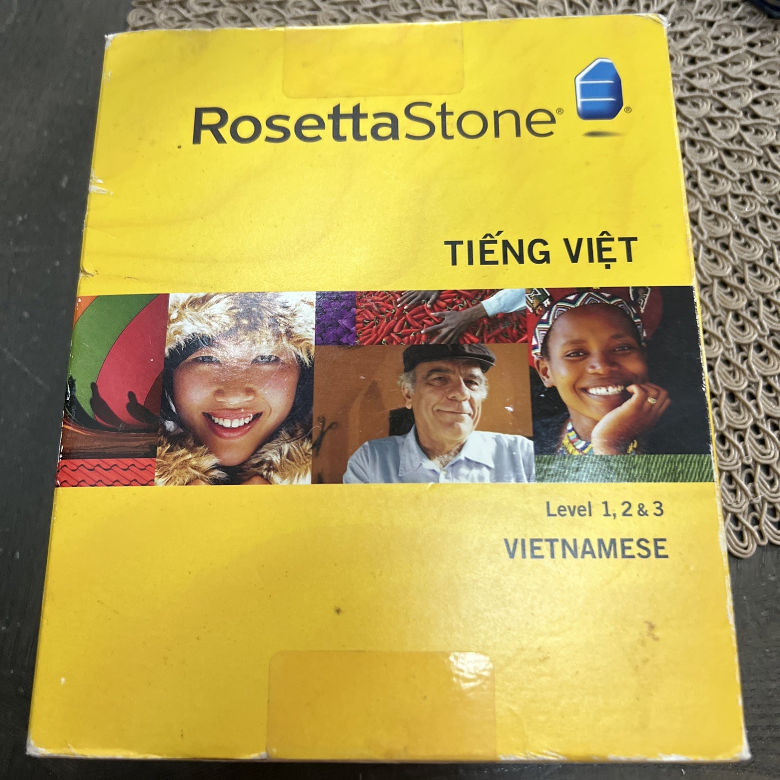 Rosetta Stone Vietnamese level 1 version 3, rare