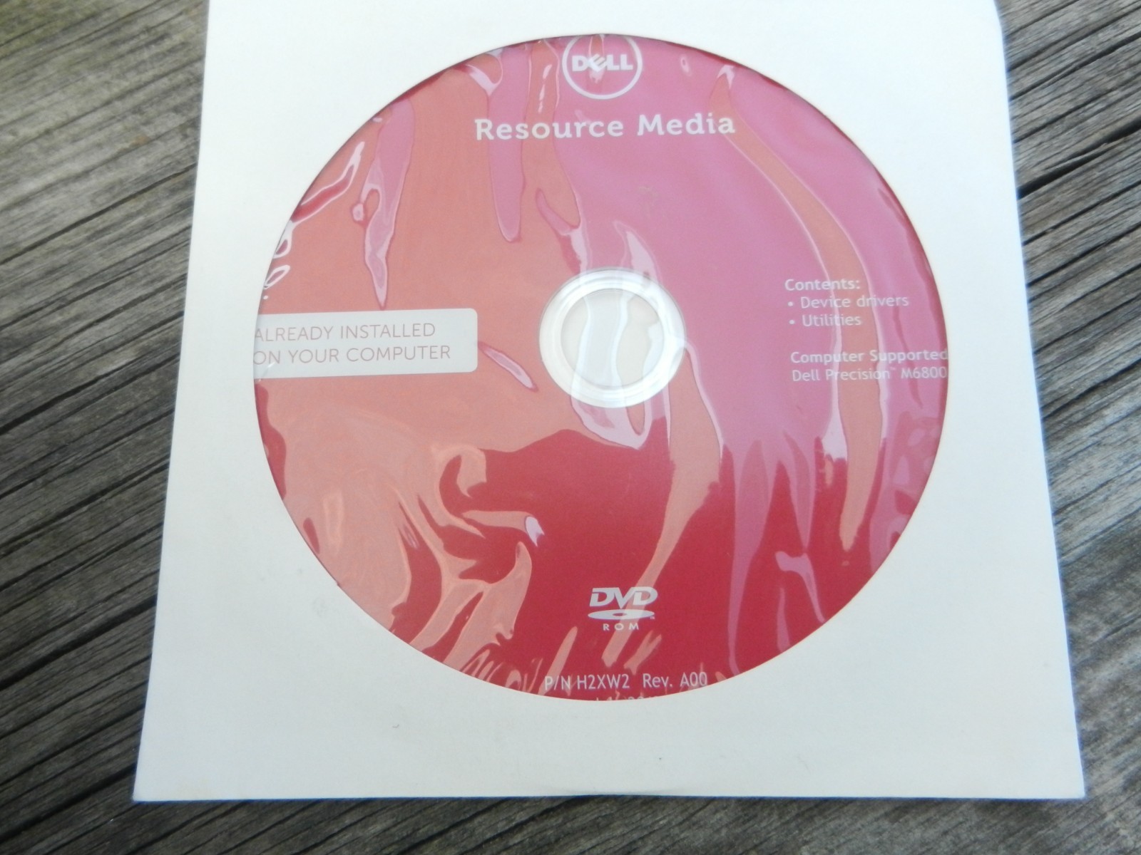 Dell H2xW2Resource Media – Device Drivers Precision M6800- CD !!!! 9NPF8