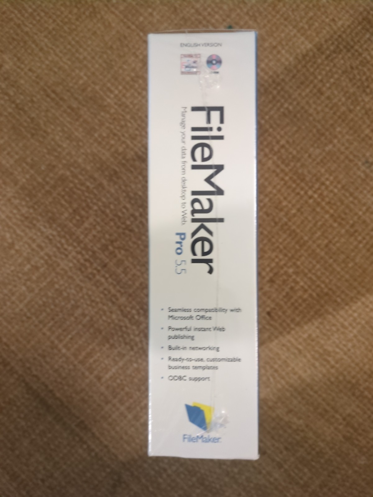 FileMaker Pro 5.5 for Windows95+ (Factory Sealed Retail Box) OEM vintage SW