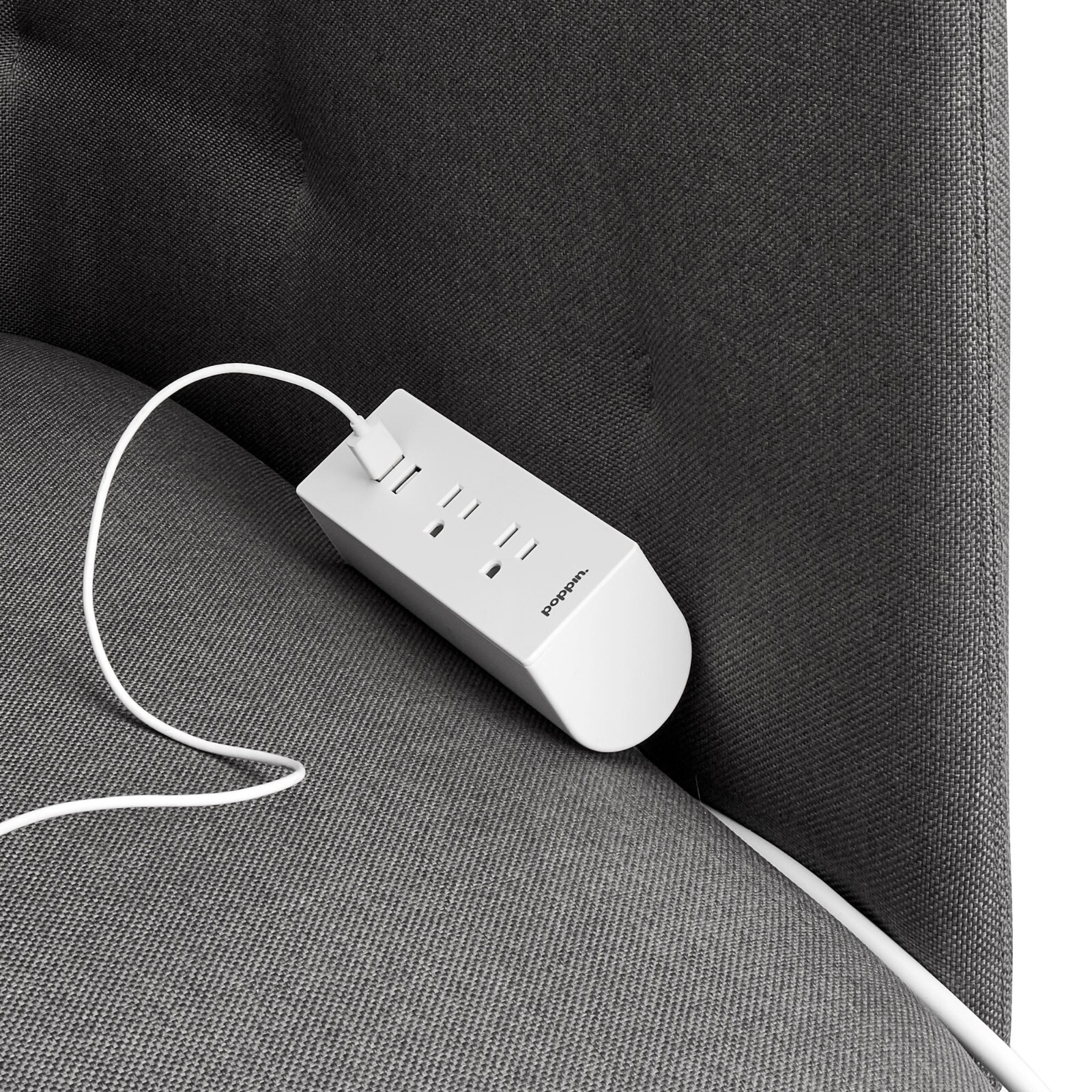 Power Points Outlet 2 AC + 2 USB by Poppin (NEW IN BOX)