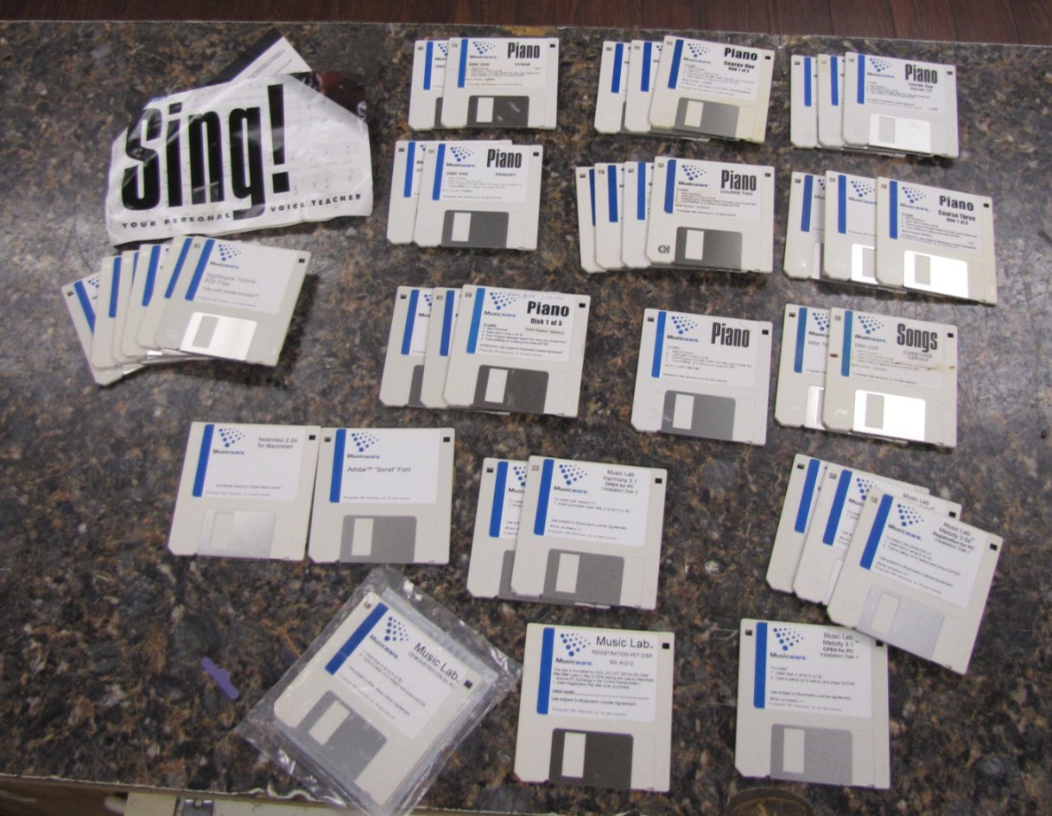 Lot (40) Vintage Musicware Software Music Lab Piano Sing 3.5″ Disks Learn How