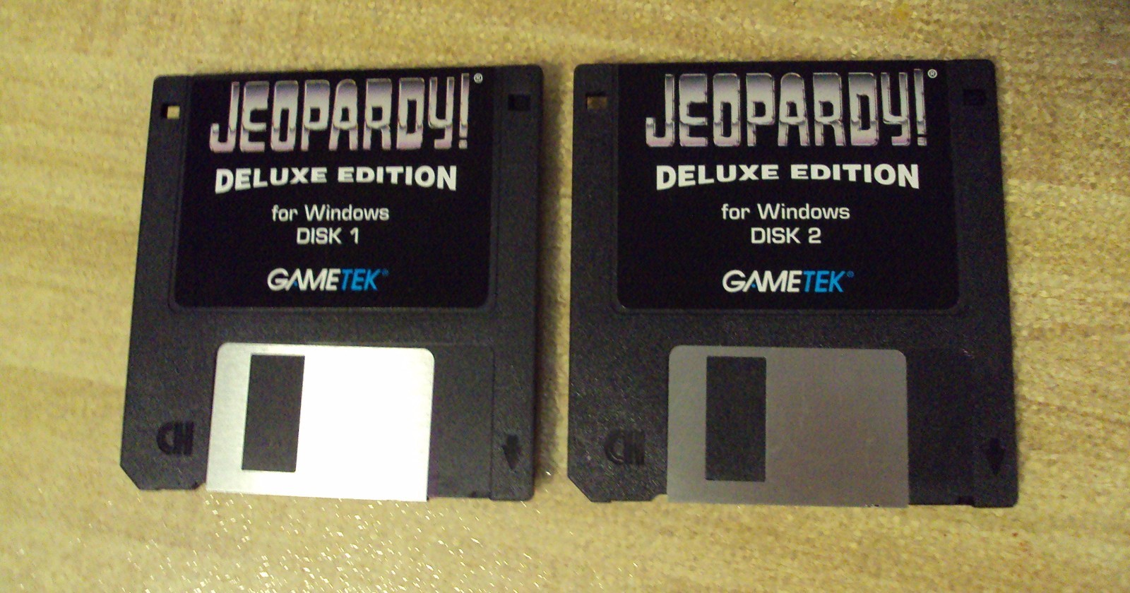 Gametek Jeopardy Deluxe Edition – (2) 3.5 PC Floppy Discs