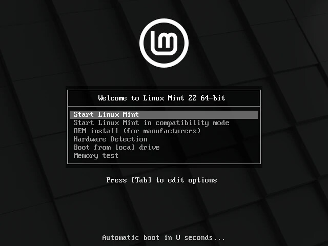 Linux MINT 21.1 USB VERA XFCE 64-Bit Live Boot, Full Install for MAC, PC