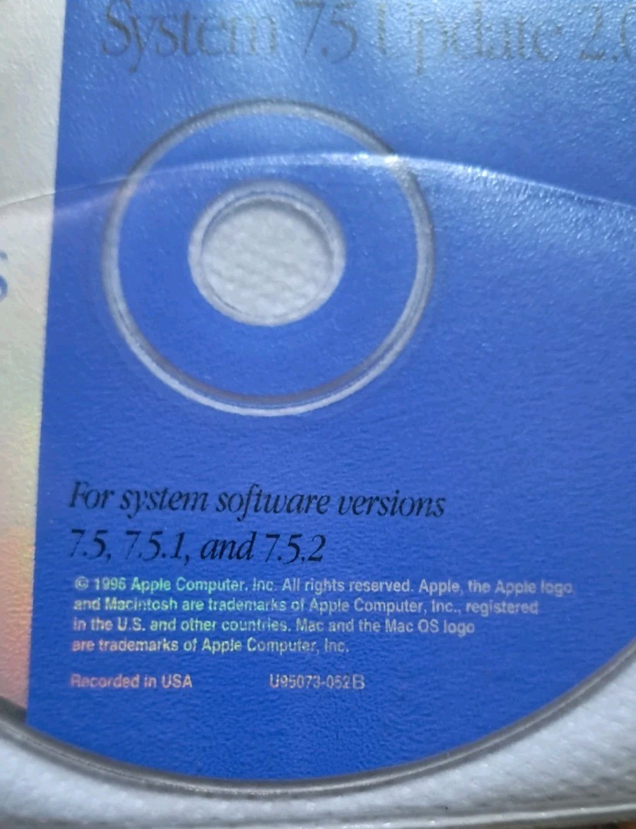 Mac OS 7.5 Update 2.0 • Macintosh Operating System Installer CD-ROM Disc Only