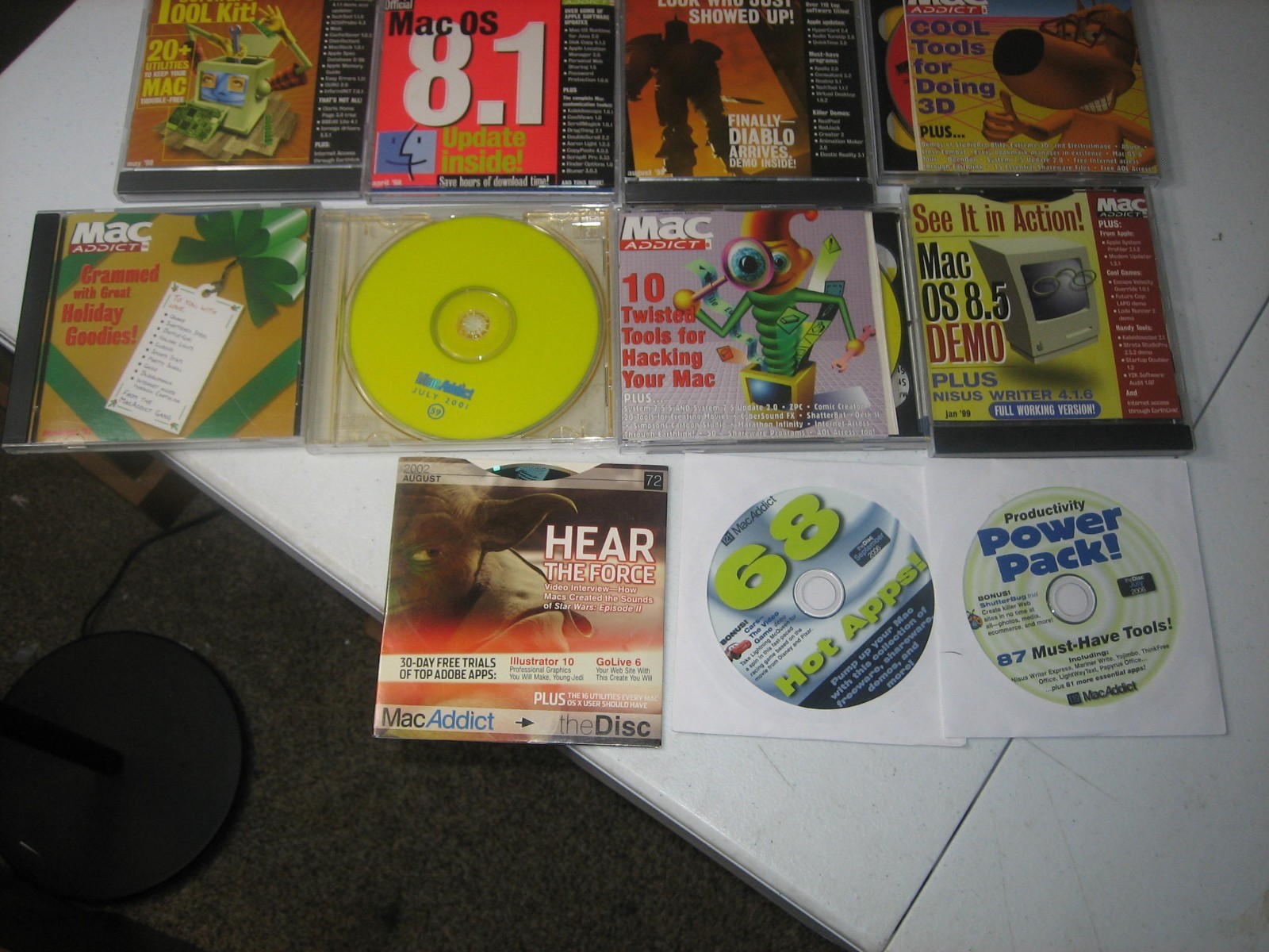 Lot of 15 Vintage MacAddict CD-ROM the Disc 1996, 97, 98, 99, 01, 02, 06