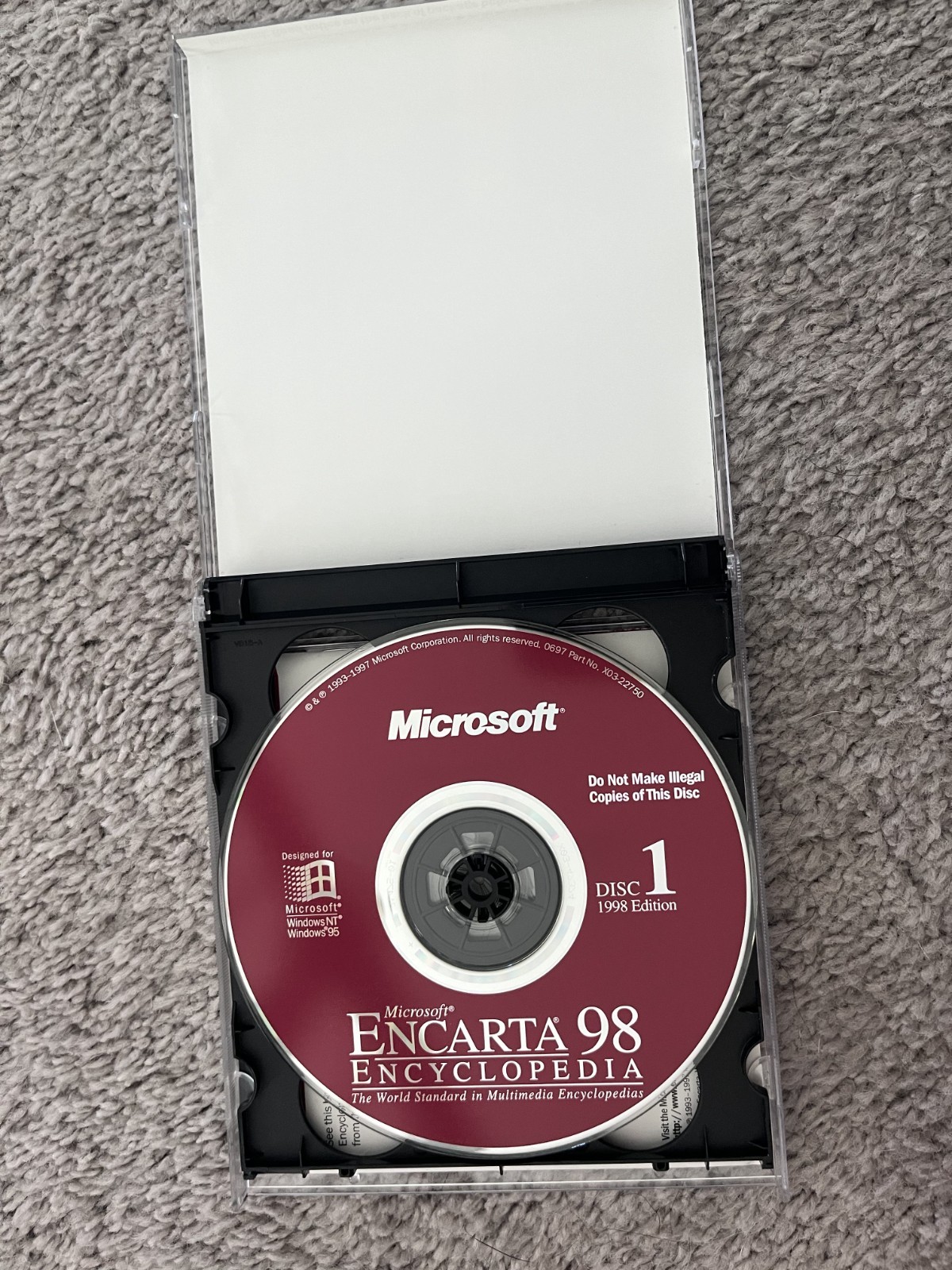 MICROSOFT ENCARTA 98 Encyclopedia 2-CD Set & Original Case