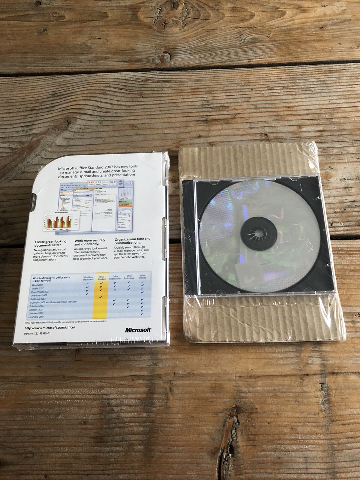 Microsoft Office Standard 2007, Box English with VAT Invoice from Dealer