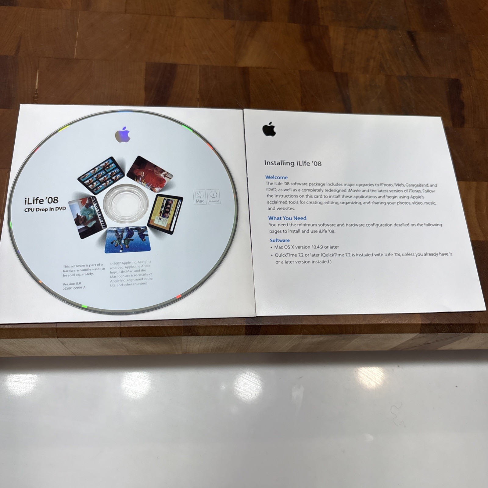 Apple iLife ’08 Software Suite for Mac – iPhoto iMovie GarageBand iDVD